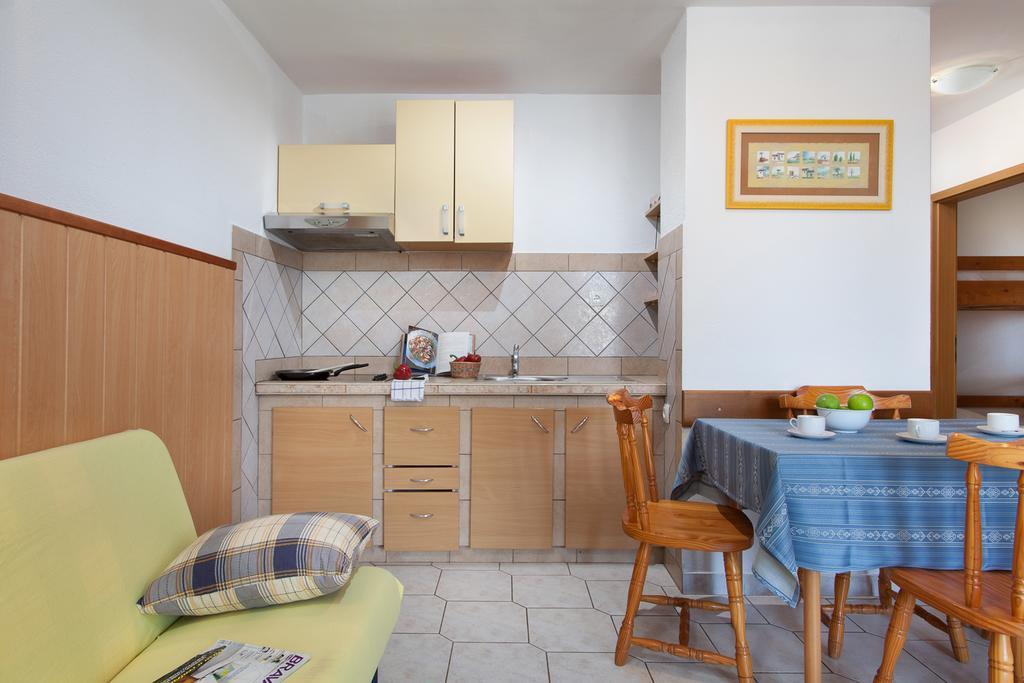 Daila Apartments Novigrad Istria Zimmer foto